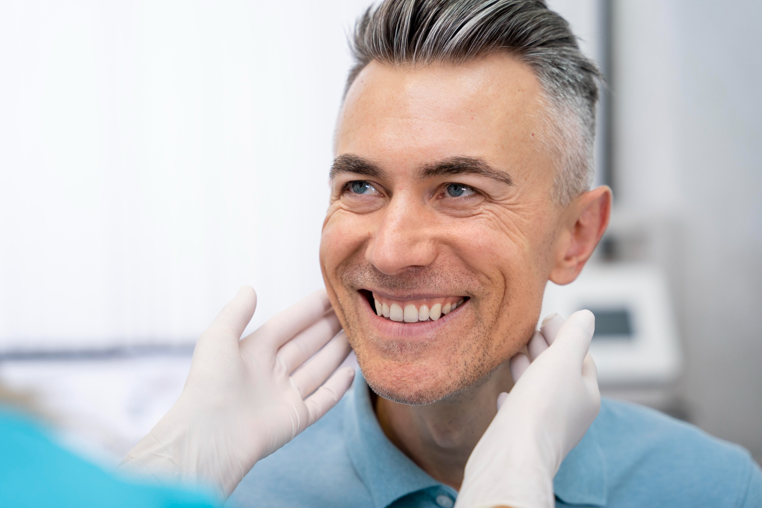 What to Do in a Dental Emergency: A Quick Guide